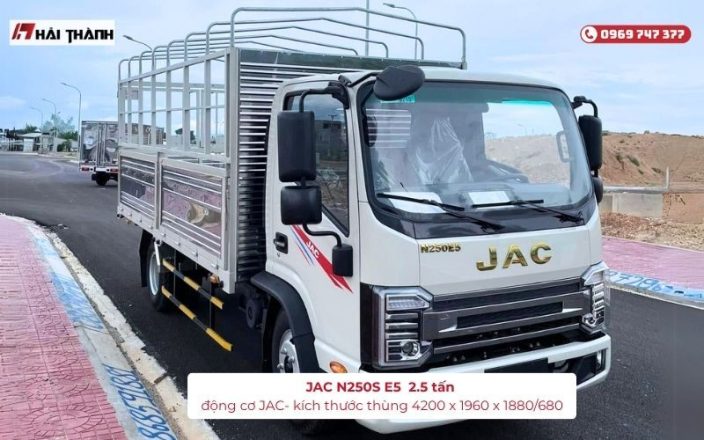 Mẫu xe tải JAC N250S E5 có tải trọng 2.5 tấn