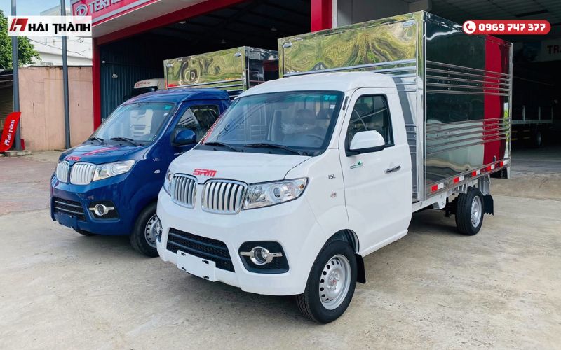 Mẫu xe tải SRM T30 thùng kín inox phù hợp để chở hàng cần bảo quản khô ráo